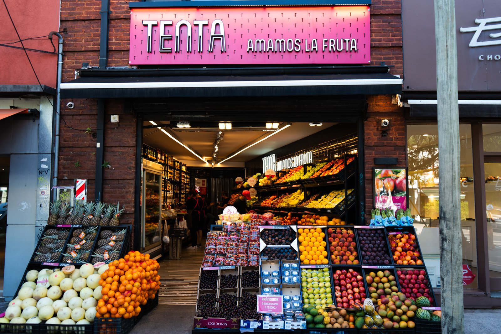 Local de TENTA en Av. Juan Segundo Fernández 38, San Isidro
